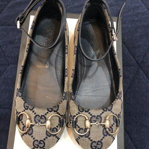 Gucci Girls Guccisma Flats size 30/12. $125